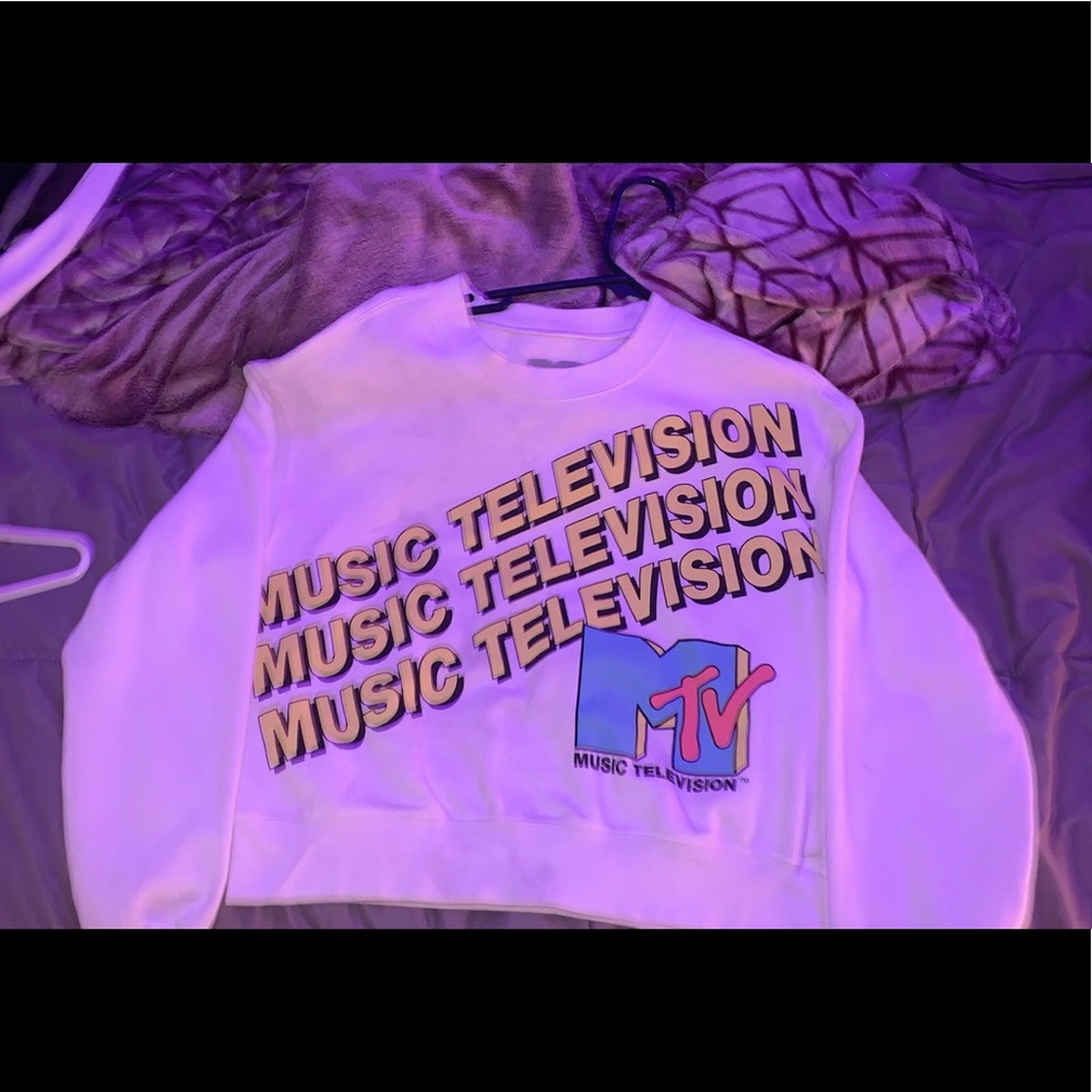 musical television cropped sweatshirt
